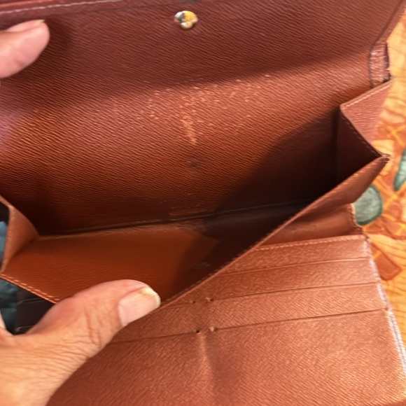 ♥️ Authentic LV Monogram Snap wallet - Picture 5 of 8